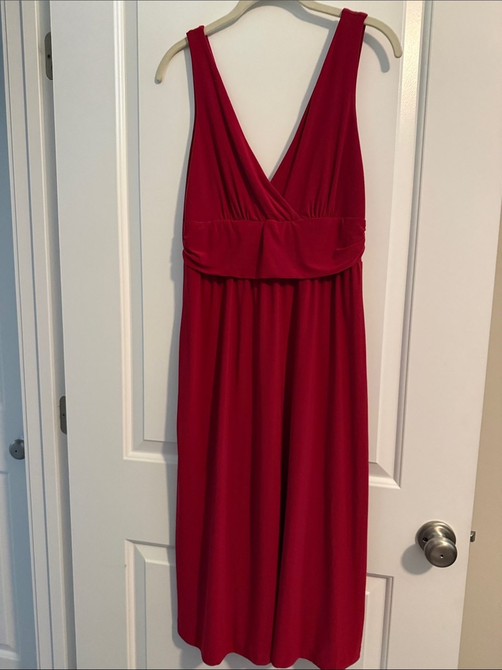 Olivia Matthews Crimson V-Neck Sleeveless Midi Dress